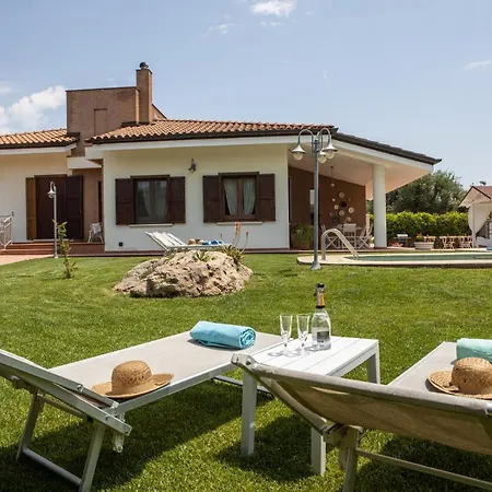 Ellea Resort San Michele Salentino Exterior photo